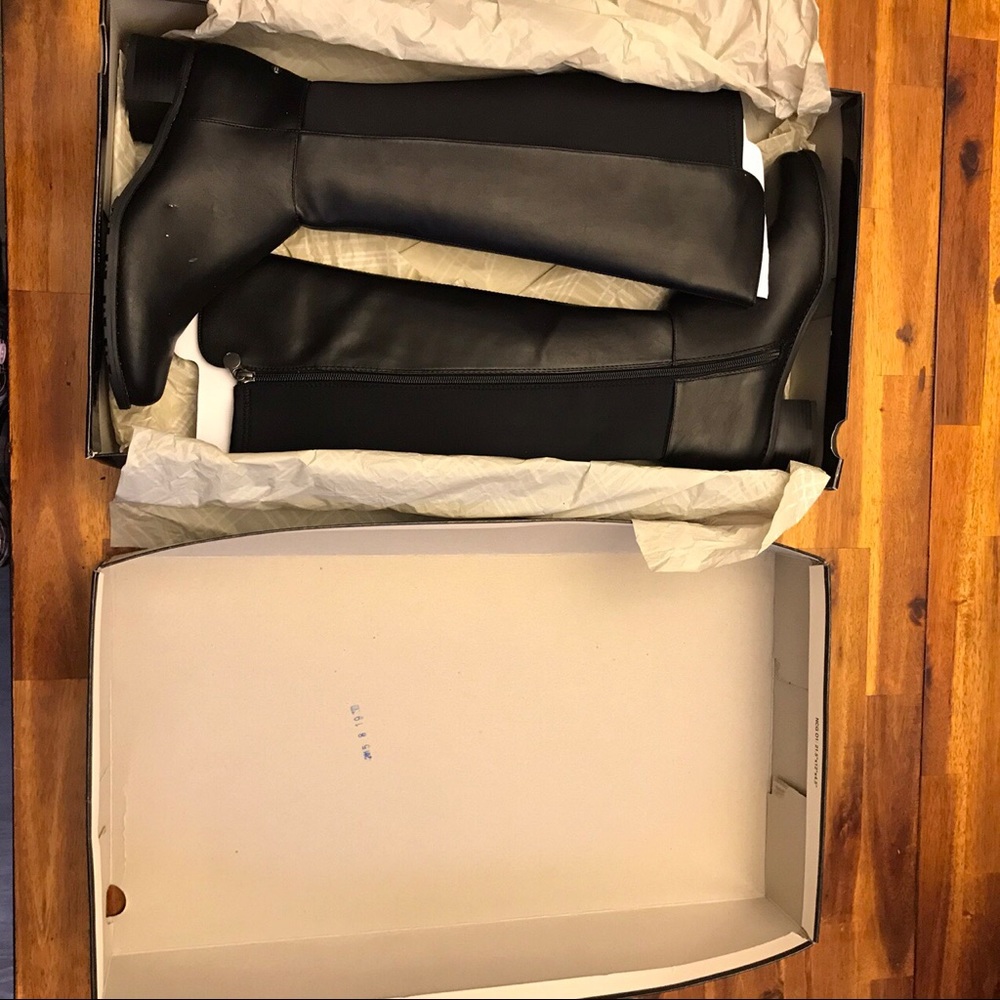 Dana Buchman leather riding boots